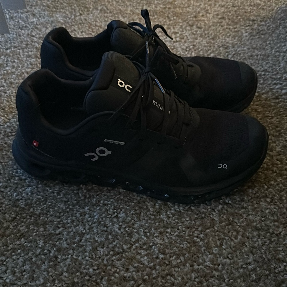 On Cloud Waterproof Sneakers - image 3